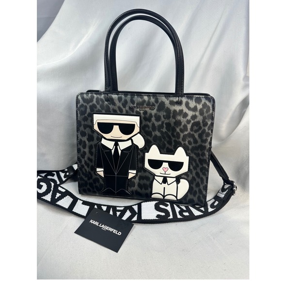 Karl Lagerfeld Handbags - NWOT Karl Lagerfeld Paris Purse
